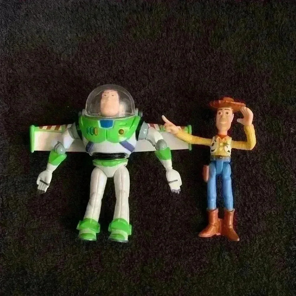 Vintage Toy Story Buzz Lightyear and Sheriff Woody Figurines - Picture 1 of 4